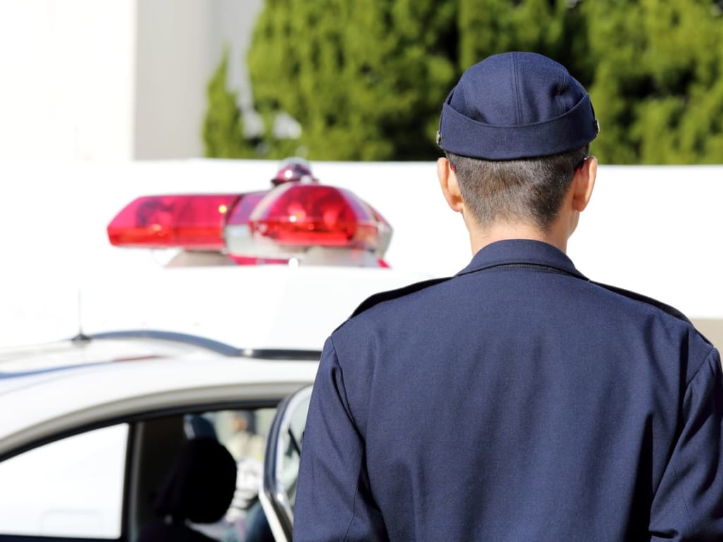 警官イメージ