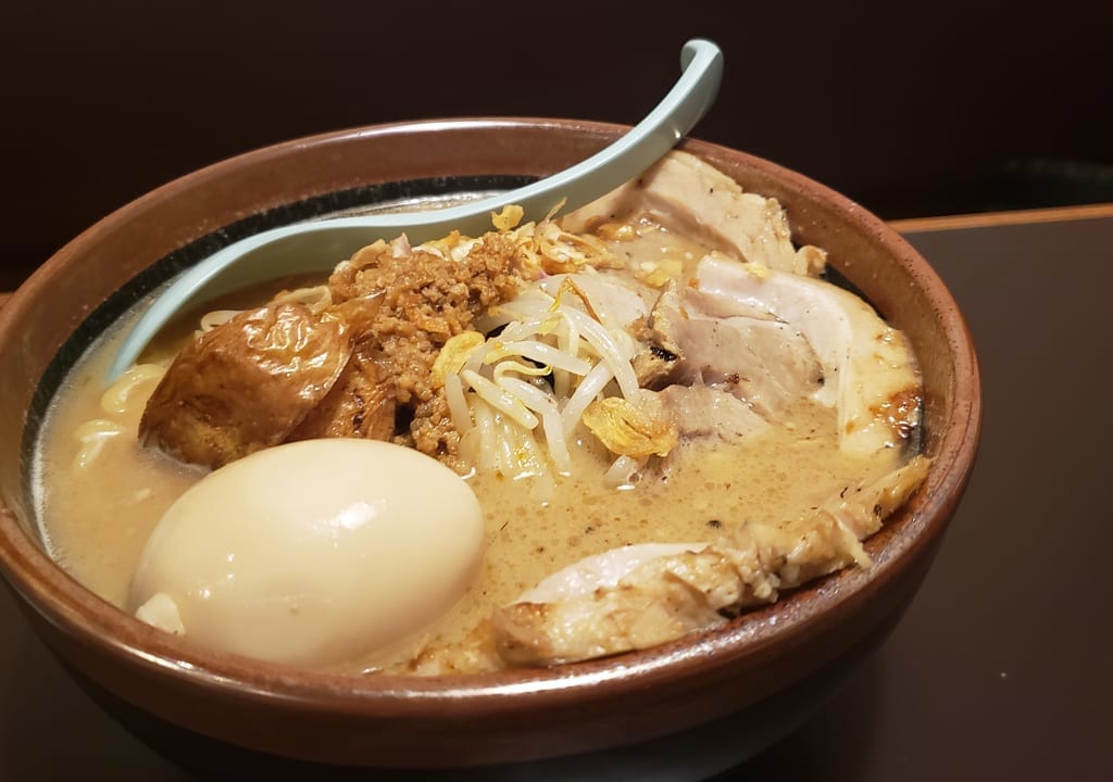 北海道味噌炙りチャーシュー麺 