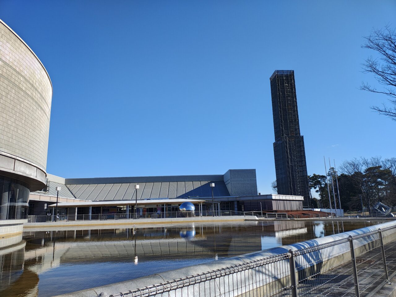 2026年1月つくばエキスポセンターH-IIロケット実物大模型塗装工事